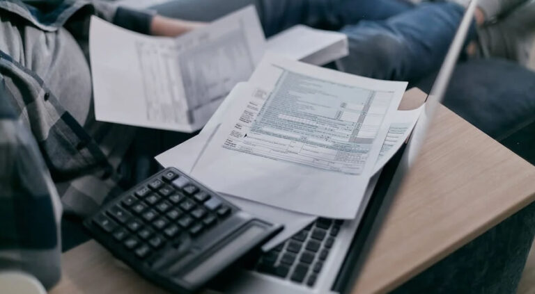 Como funciona o empréstimo online para negativado e quais os cuidados necessários
