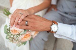 Read more about the article A Evolução da Lista: Como Escolher os Melhores Presentes de Casamento Hoje